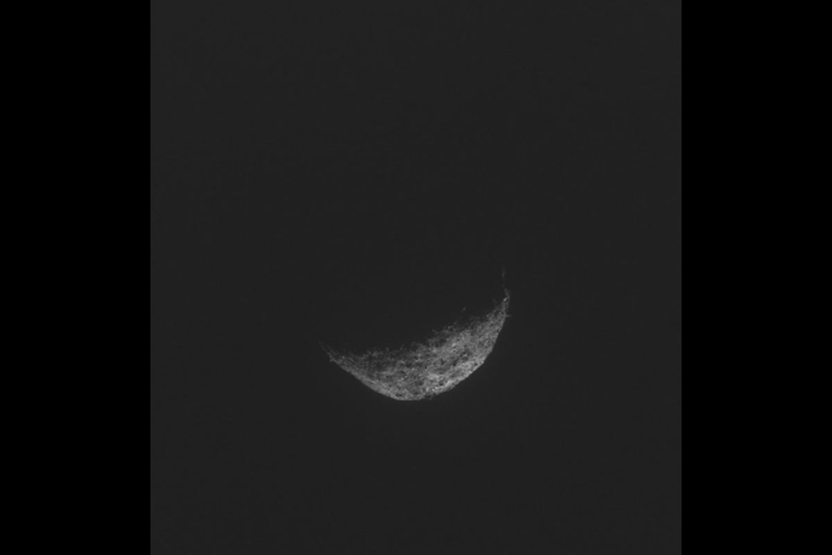 NASA Shares Photo of Asteroid Bennu as OSIRIS-REx Spacecraft Heads Back to Earth After Collecting Samples