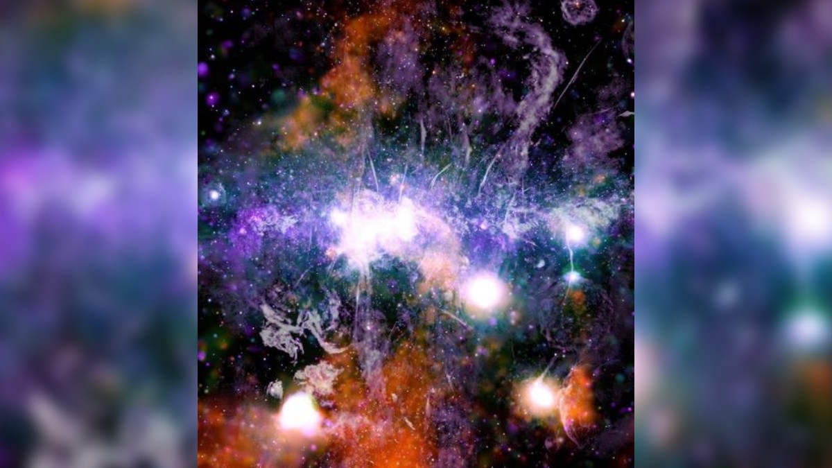 NASA Shares Stunning Panorama Shot of Milky Way's Galactic Centre