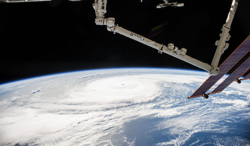 SpaceX to Deliver Crew Supplies, Research Material to ISS on June 1