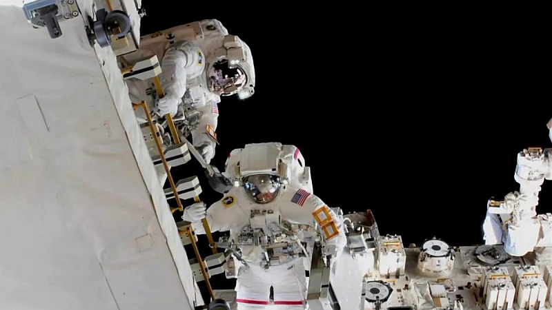 NASA Astronauts Complete Spacewalk to Swap Batteries for ISS Power Upgrades