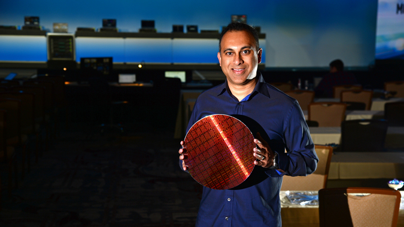 Intel Unveils New Server Chips Aimed at Keeping Its Lead