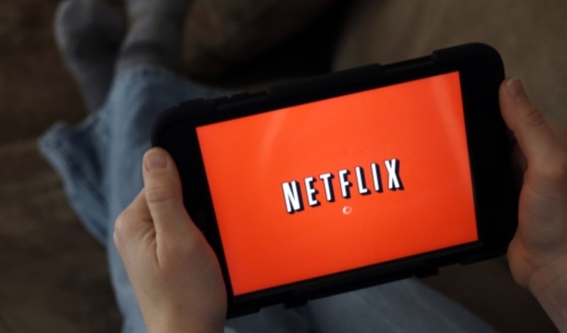 Netflix Subscriber Base Tops 100 Million, More Than Half of Its Users Now Outside the US