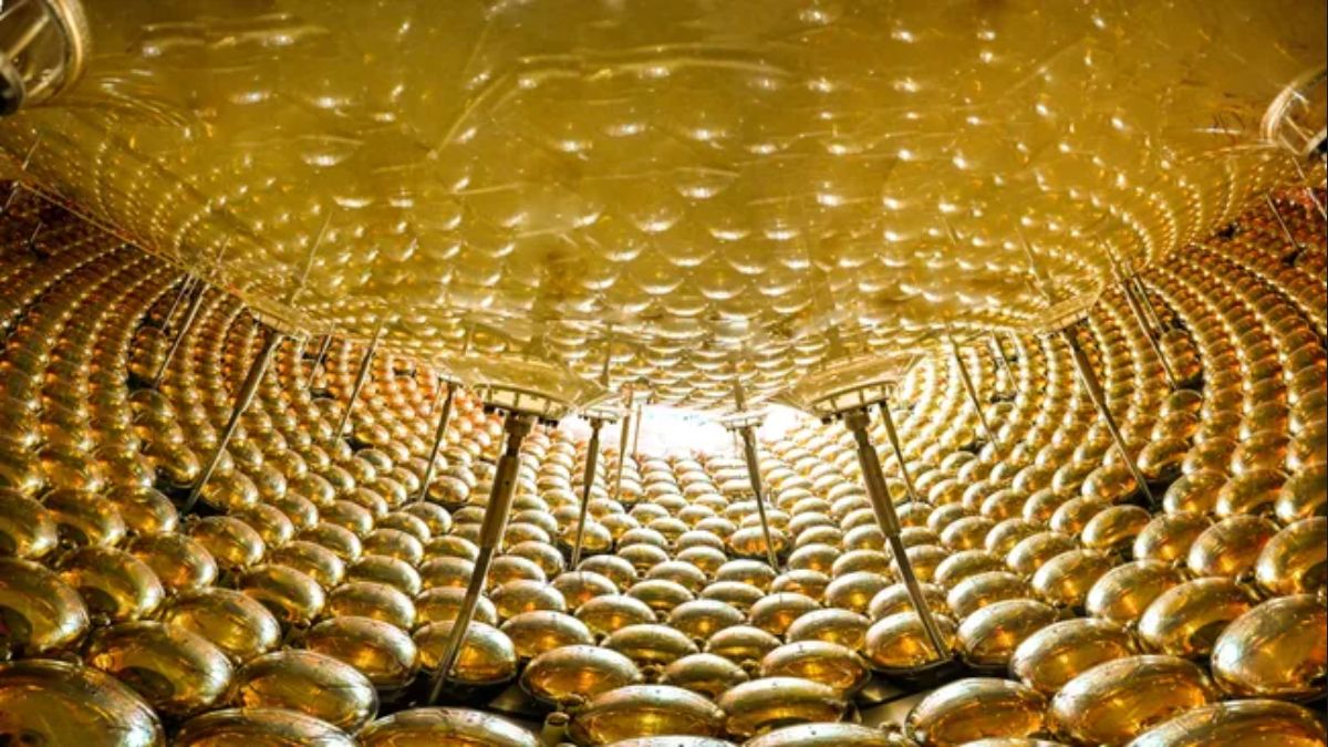 China’s Massive JUNO Experiment Delivers Its First World-Class Neutrino Results