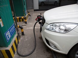 China New Energy Vehicle Sales to Grow Over 40 Percent per Year in Next 5 Years: Industry Body China New Energy Vehicle Sales to Grow Over 40 Percent per Year in Next 5 Years: Industry Body