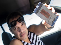 Robness: Meet the NFT Artist Who Sold a Trashcan Image for $252,000 Robness: Meet the NFT Artist Who Sold a Trashcan Image for $252,000