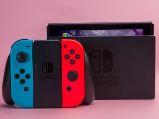 Nintendo Switch Pro Rumoured to Be in the Works With a Larger OLED Display, 4K TV Output