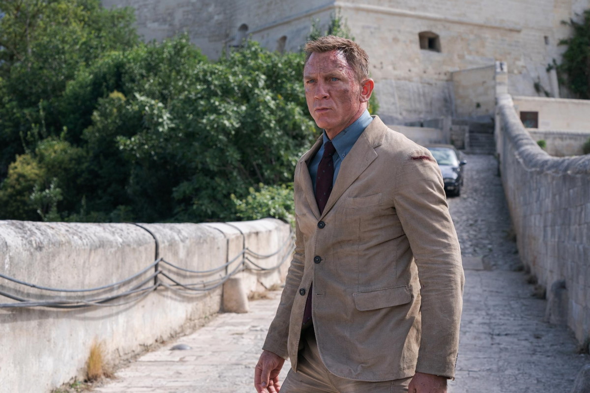 No Time to Die Box Office Crosses $700 Million, Set to Become Hollywood&rsquo;s Biggest Movie During COVID-19