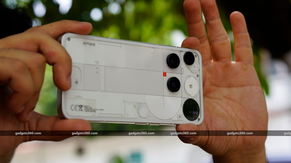 অফার ছাড়াই Nothing Phone 3-এর দাম সরাসরি 40,000 টাকা কমল, কিনবেন নাকি