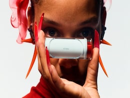 Nothing Ear Stick TWS Earphones Teased at the Spring Summer 2023 Fashion Show Nothing Ear Stick TWS Earphones Teased at the Spring Summer 2023 Fashion Show