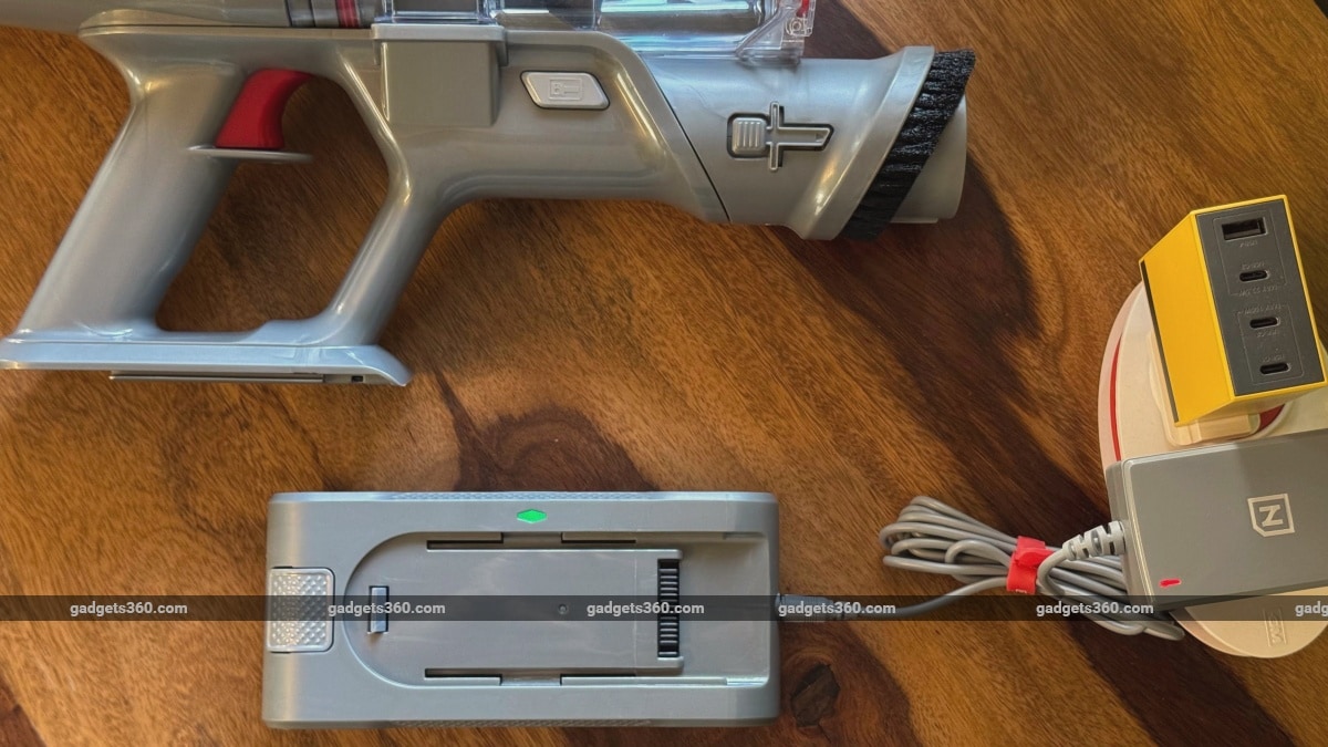 nuuk ren pro charging powerpad gadgets 360 NuukRenPro  Nuuk