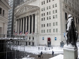 New York Stock Exchange to Delist Three Chinese Telecoms in Dizzying About-Face, Effective January 11 New York Stock Exchange to Delist Three Chinese Telecoms in Dizzying About-Face, Effective January 11