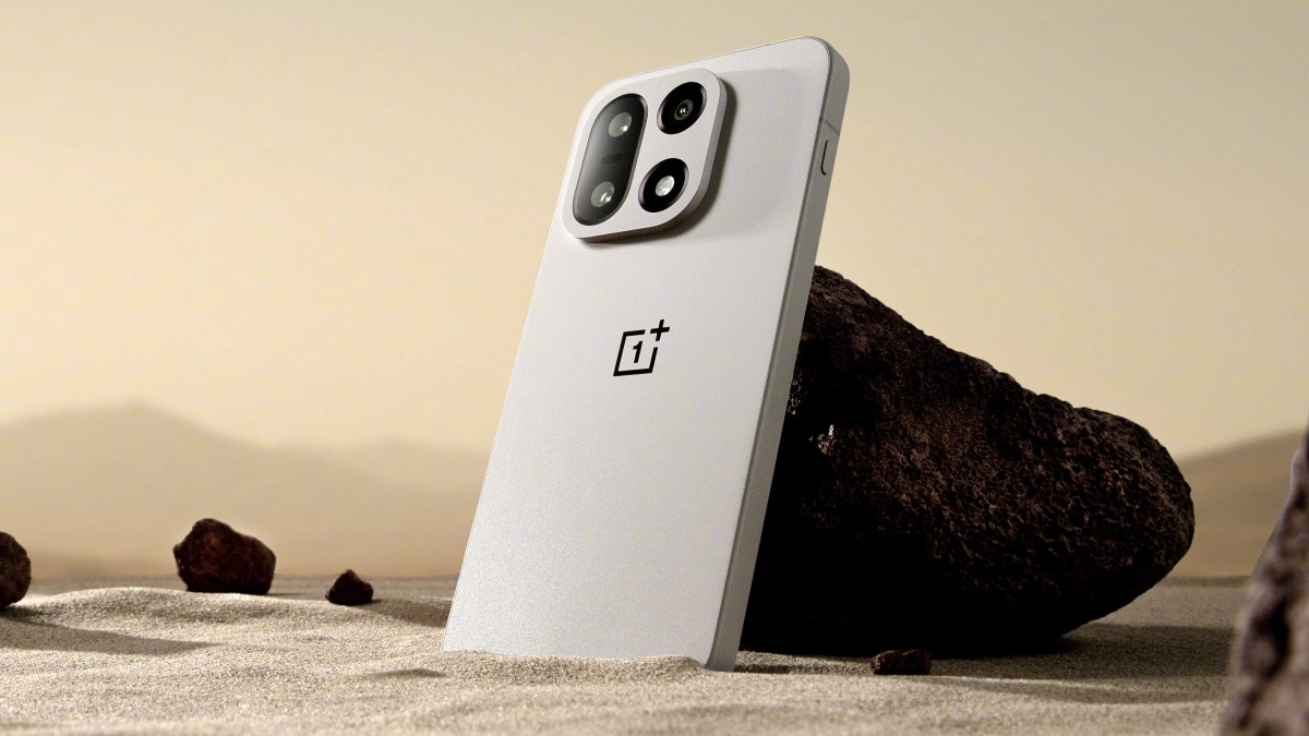 OnePlus 15 Teased in 'Original Dune' Colourway Days Before It Is Launched in China