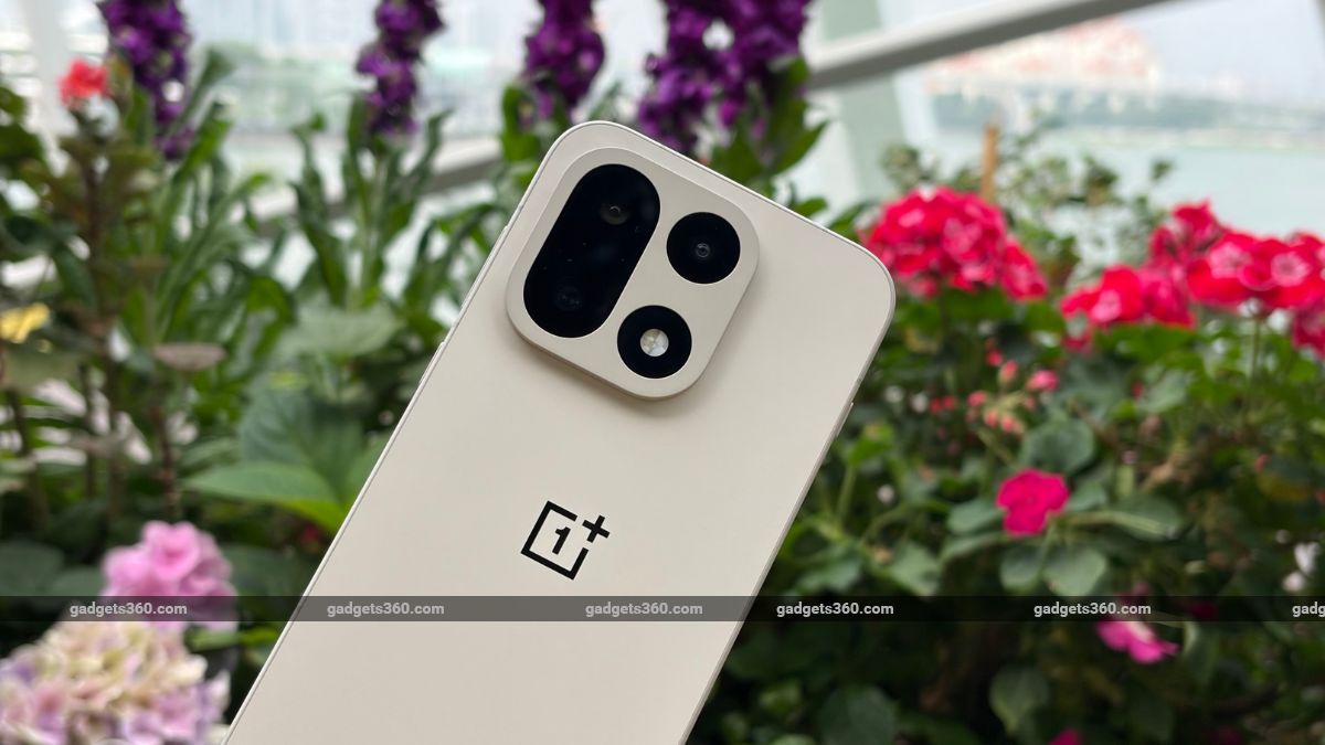 oneplus 15 review ndtv design 3 OnePlus 15