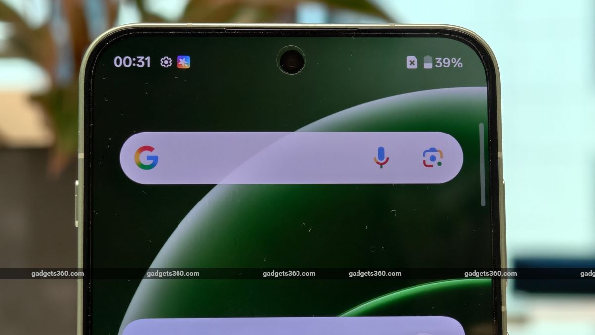 oneplus 15r review ndtv bezels OnePlus 15R