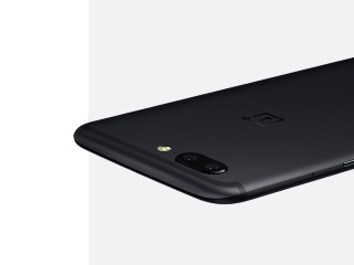 OnePlus 5 Official Image Shows Design Similar to iPhone 7 Plus&#039;