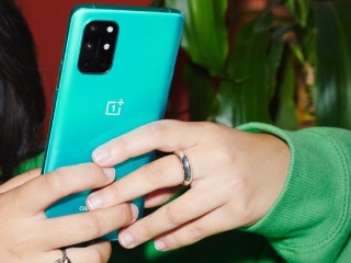 OnePlus 9R, OnePlus 8T Stable Android 14-Based OxygenOS 14 Update Rolling Out in India