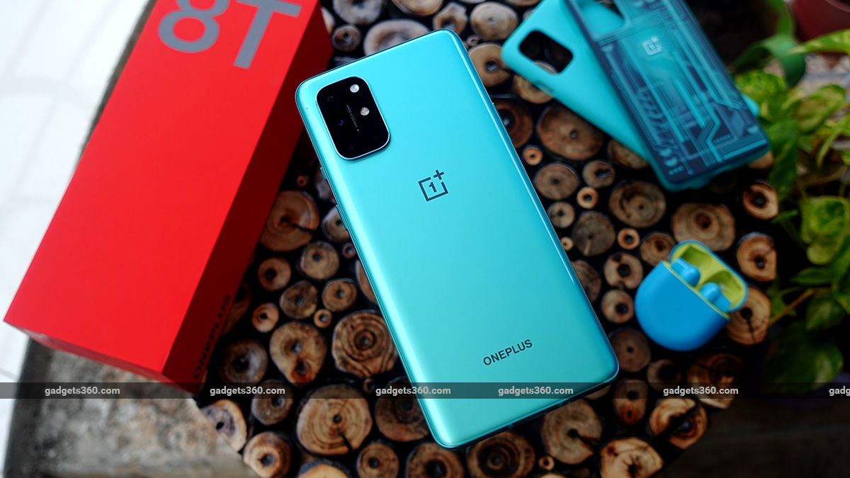 OnePlus 8T Receiving OxygenOS Update With December 2021 Security Patch, App Fixes