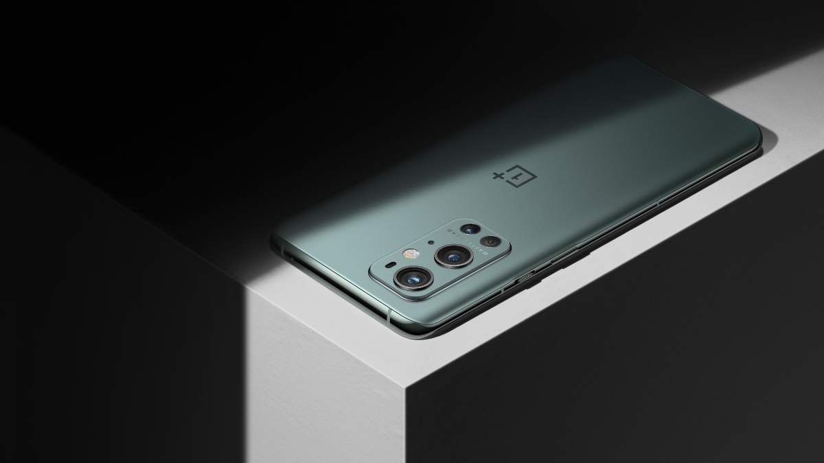 Is Oneplus 9 Pro The Best Flagship Of 21 For Indian Customers Ndtv Gadgets 360