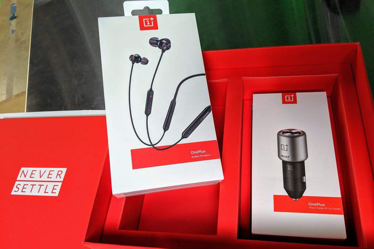 OnePlus Bullets Wireless 2 Headphones, Warp Charge 30 Car Charger Tipped via Leaked Retail Packaging