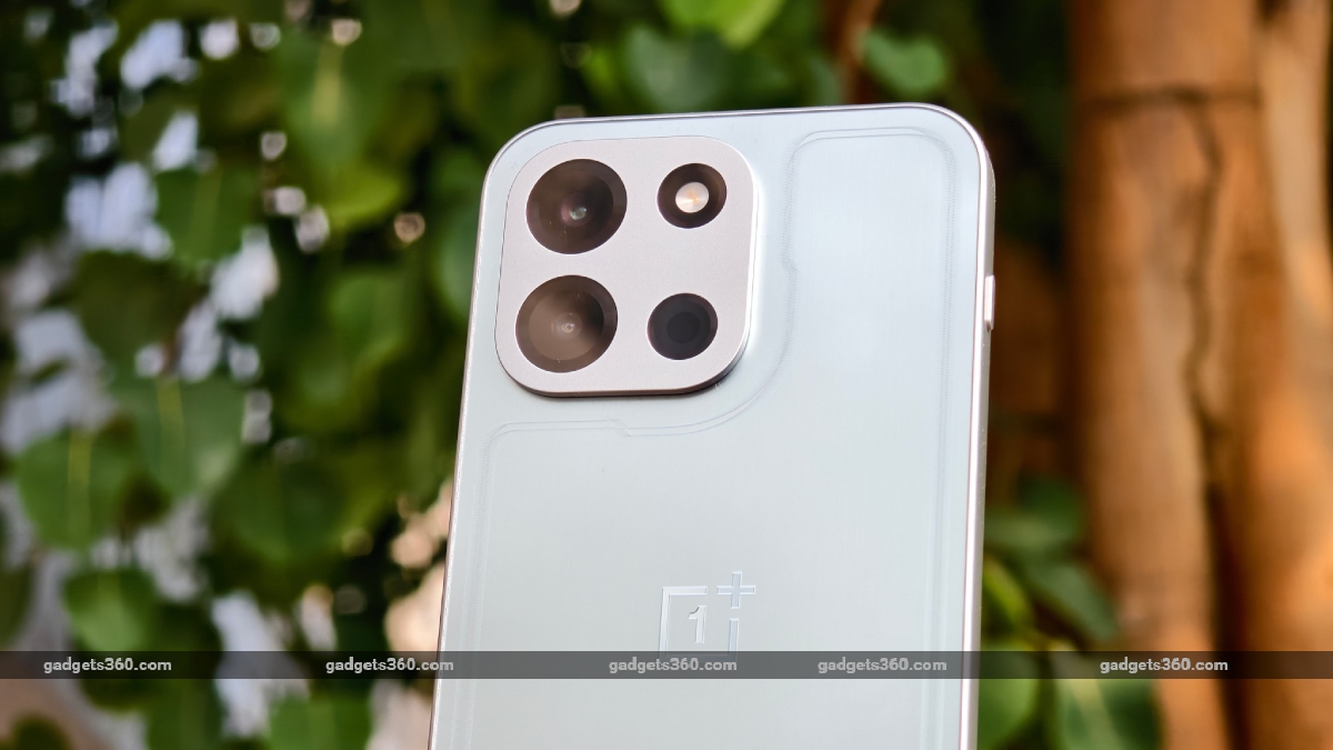Best Smartphones Under Rs. 45,000 with Snapdragon Processor:  Redmi Note 17 Pro, OnePlus Nord 6 and More