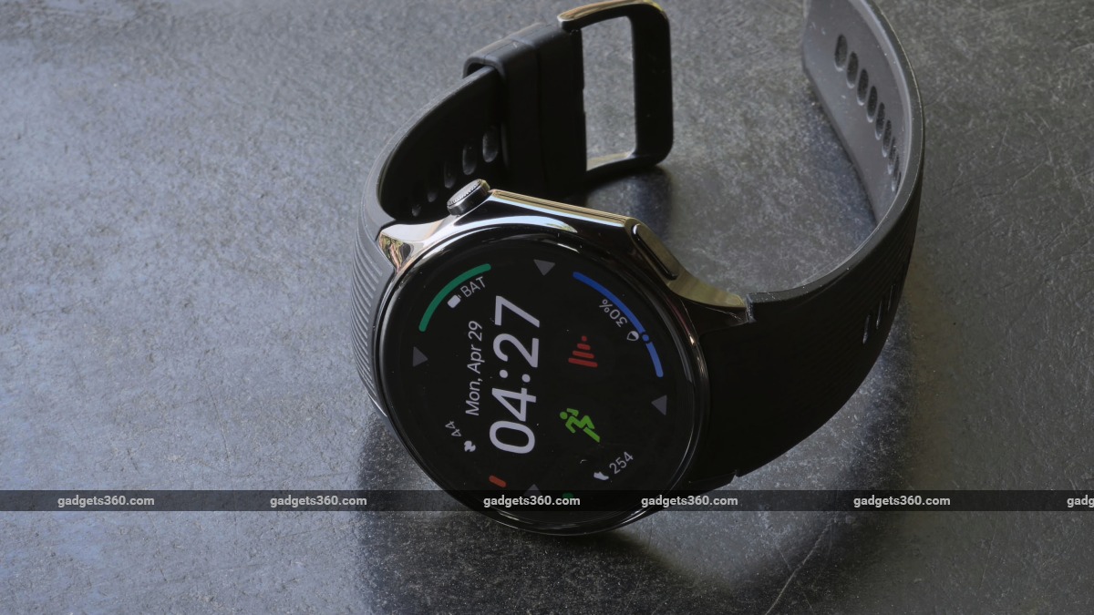 OnePlus Watch 2 Review: The Power of Two