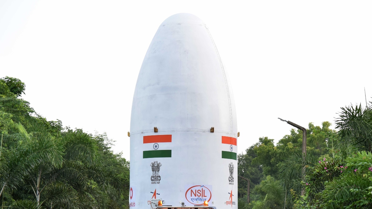 ISRO's LVM3 Rocket to Launch OneWeb's 36 Broadband Satellites on October 23