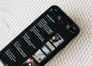 The End of the Search Era: How AI Is Quietly Breaking the Internet&rsquo;s Traffic Model