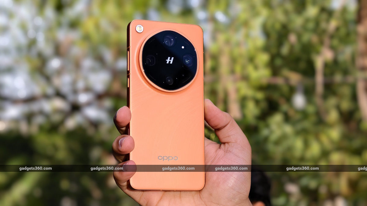 Best Smartphones With 200-Megapixel Cameras to Buy in India in 2026: Oppo Find X9 Ultra, Galaxy S26 Ultra, More