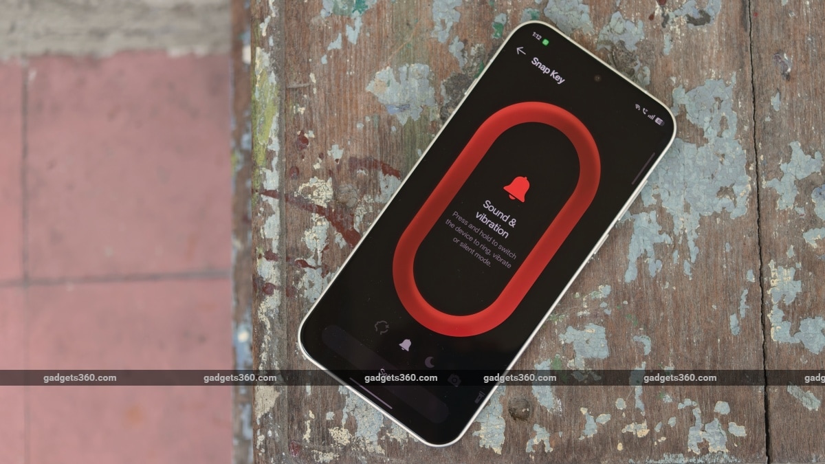 oppo find x9 pro design snap key gadgets 360 OppoFindX9Pro  Oppo