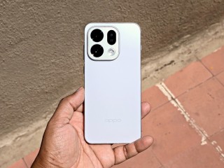 Oppo Find X9s Review: Almost ‘Pro'