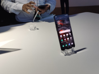 Are Smartphones An Essential Item Whose Sales in India Be Resumed Amid COVID-19 Lockdown?