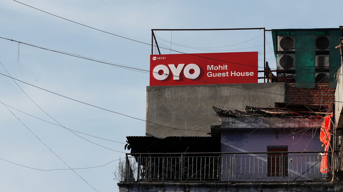 Oyo Said to Lay Off 1,000 Employees in India Amid Profit Push