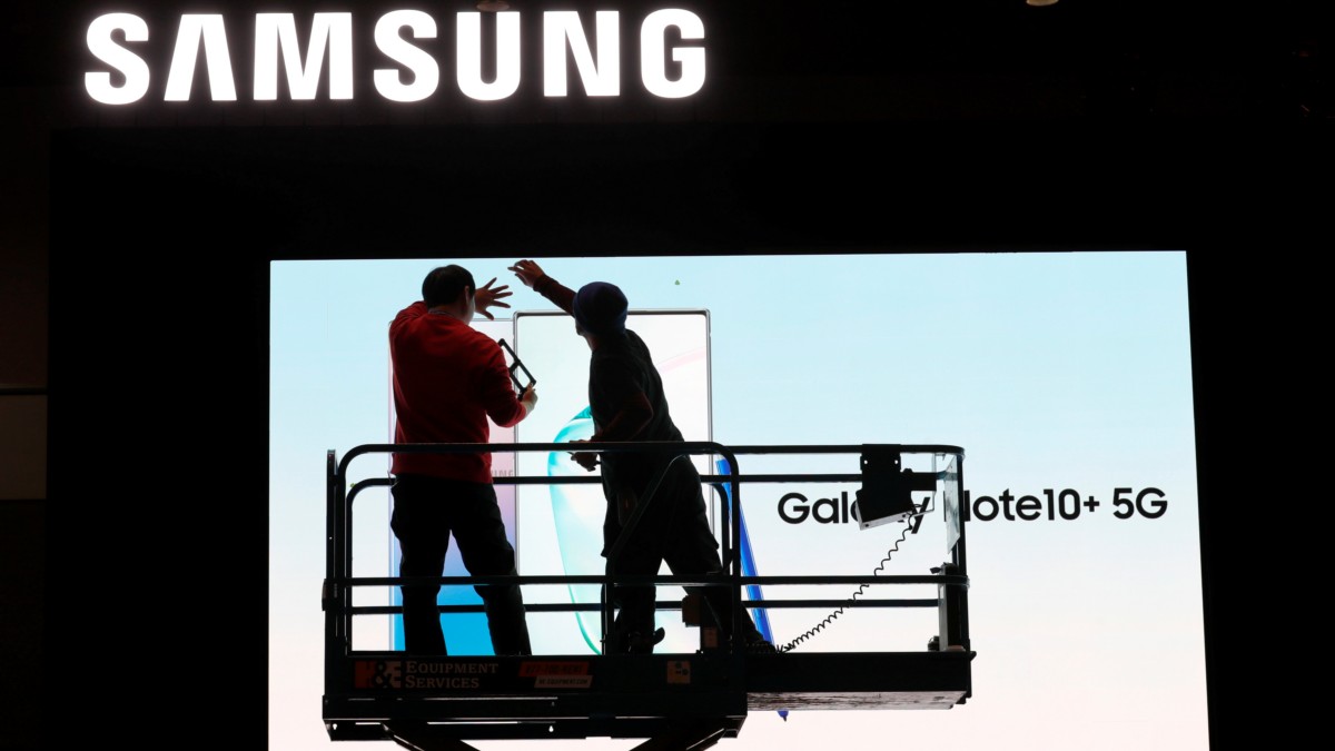 Samsung Electronics Flags Second-Quarter Profit Jump on Solid Chip Demand, One-Off Gains From Apple