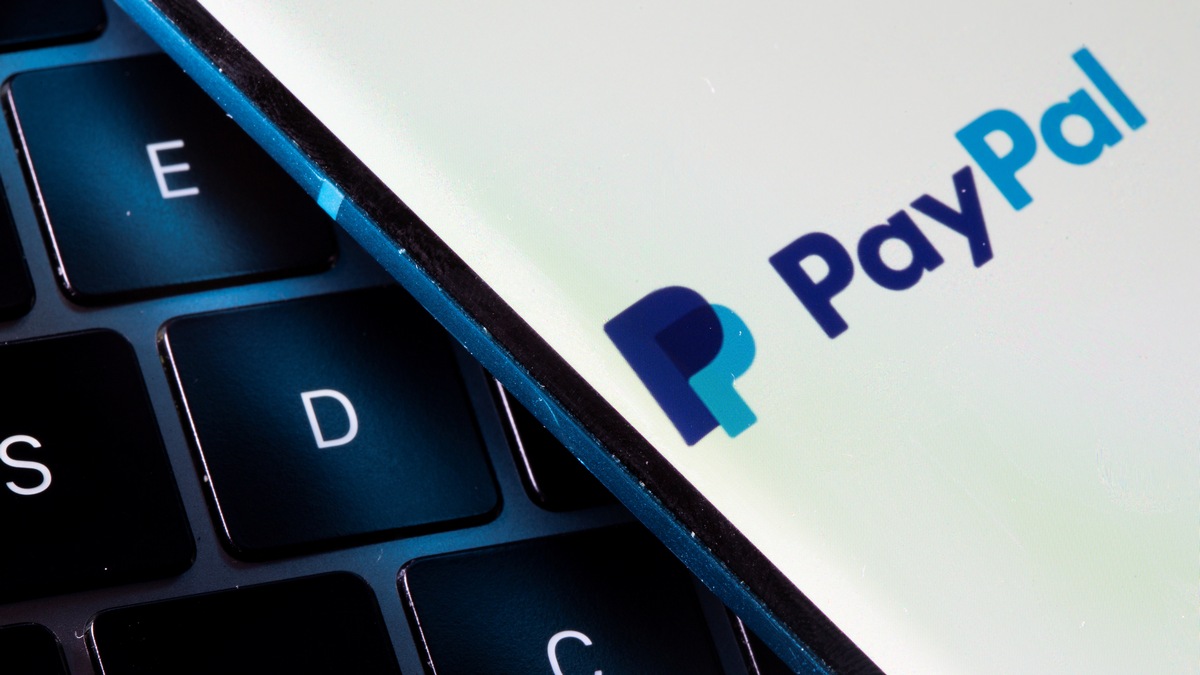 PayPal to Research Transactions That Fund Hate Groups, Extremists