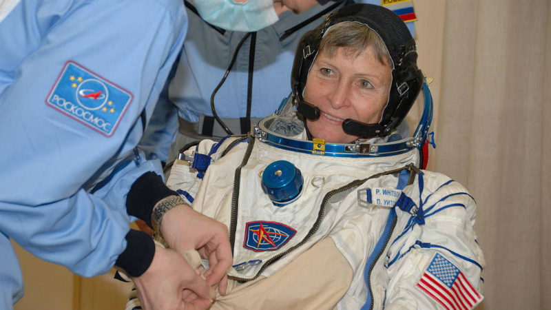NASA's Record-Breaking Astronaut Peggy Whitson Announces Retirement