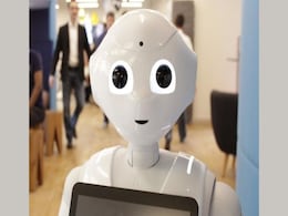 UK Researchers Trial Robots to Ease Social Care Burden During COVID-19 Pandemic UK Researchers Trial Robots to Ease Social Care Burden During COVID-19 Pandemic