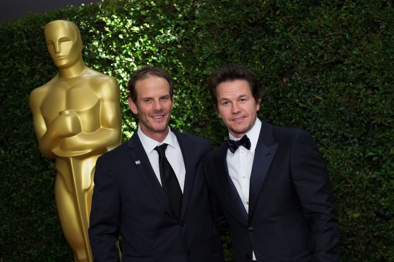 Netflix's Wonderland Teams Up Mark Wahlberg, Peter Berg Again