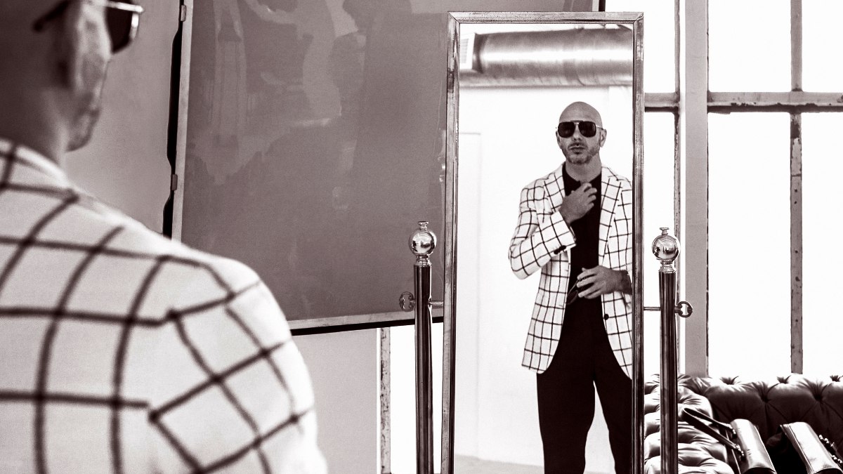 Rapper Pitbull Signs Multi-Year Deal With Music-Focused NFT Platform OneOf