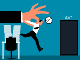 Crypto Players BlockFi, Crypto.Com Announce Lay-Offs Citing Dramatic Shift in Macroeconomic Conditions