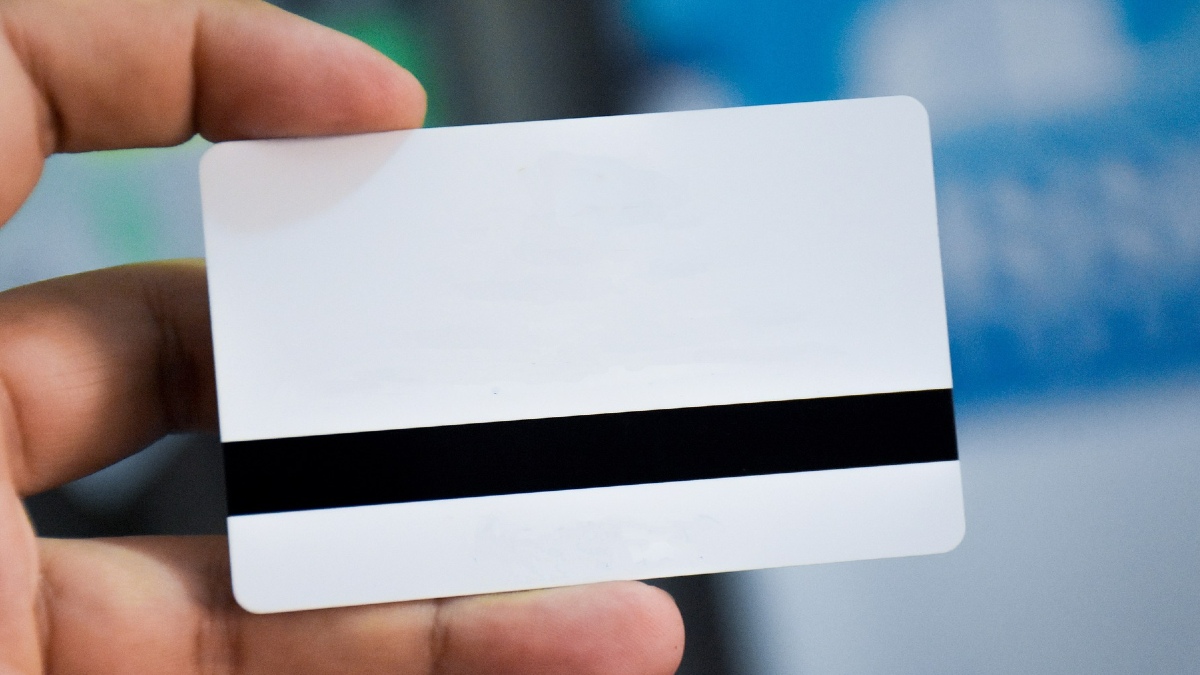 Japan Pushes Citizens to Sign Up for 'My Number' Digital IDs Amid Privacy Concerns