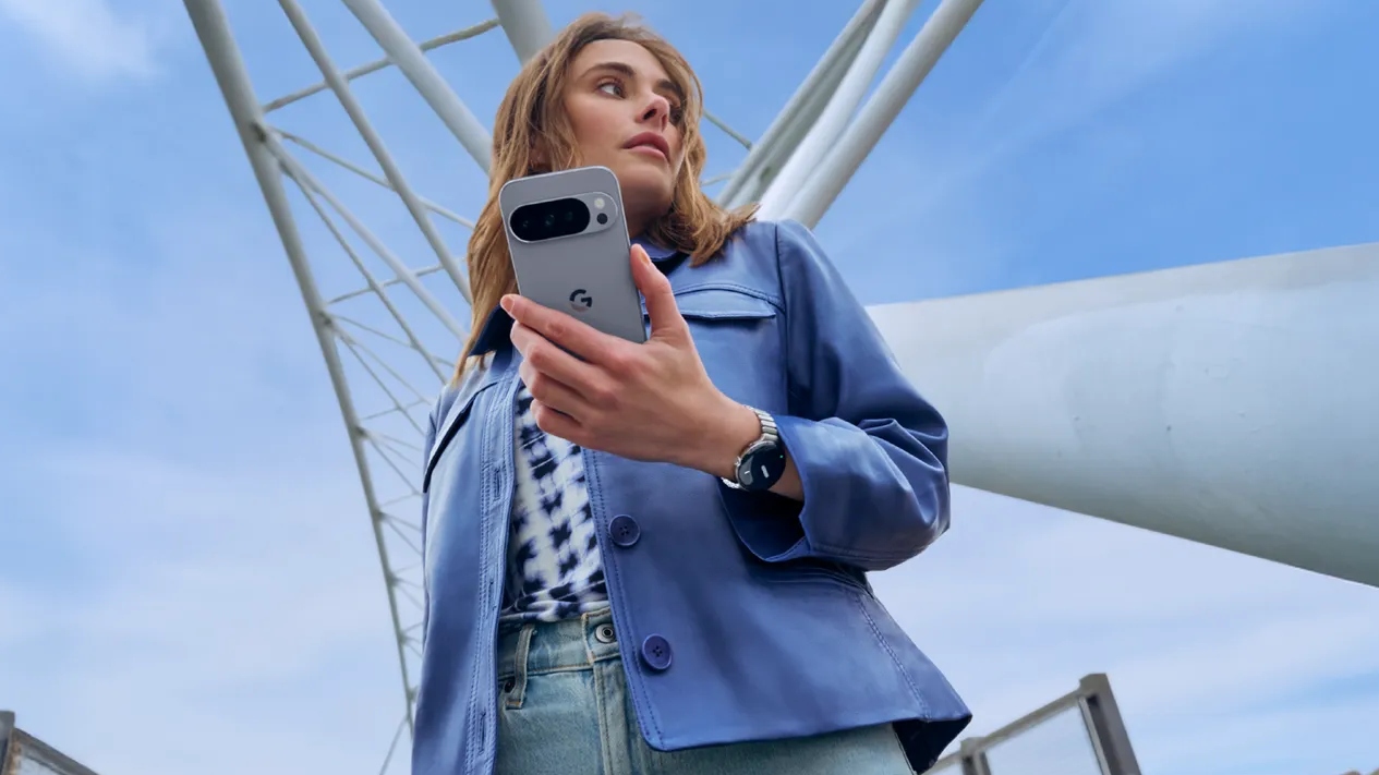 Google Reportedly Pulls Daily Hub Feature on Pixel 10 Series to ‘Improve Experience’