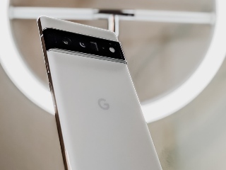 Google Rolling Out May 2022 Update With a Fix for Weak Notification Vibrations on Pixel 6, Pixel 6 Pro