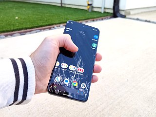 Google Pixel 8 Pro Survives Drop and Scratch Tests, Outlives iPhone 15 Pro Max, Samsung Galaxy S23 Ultra