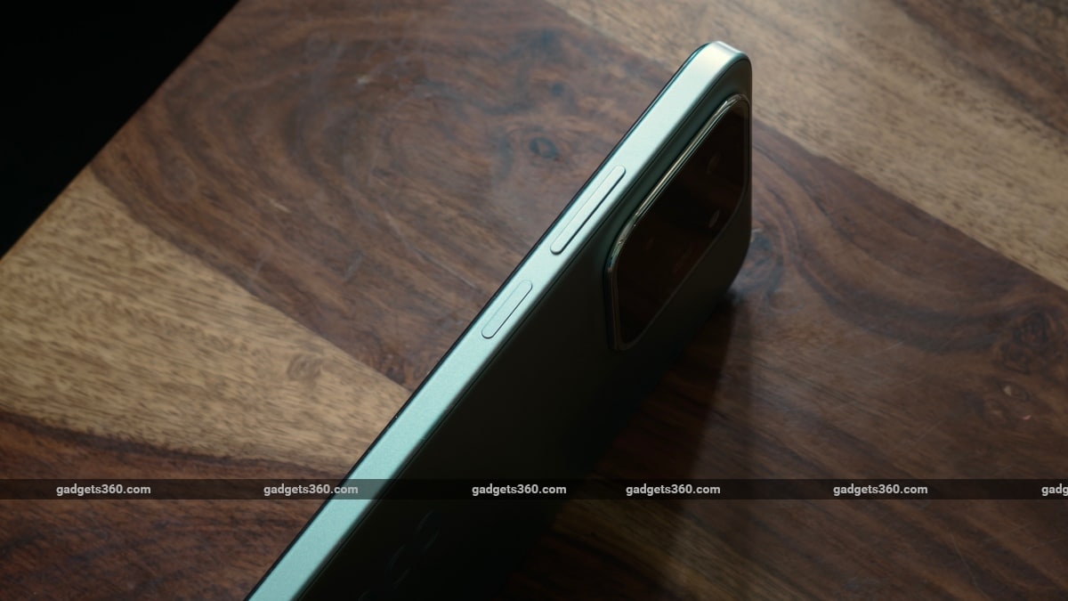 poco c85 design fingerprint gadgets 360 PocoC85  Poco