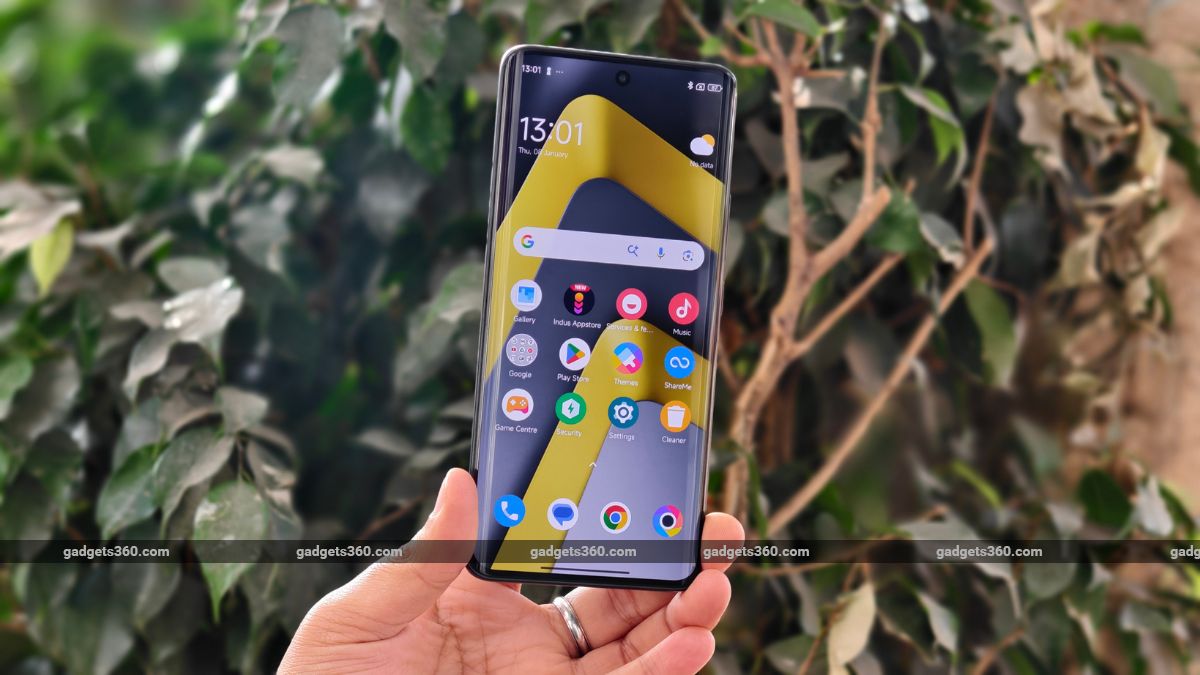poco m8 5g review ndtv display Poco