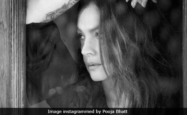 Mother's Day 2018: Pooja Bhatt's Adorable Post Wins The Internet