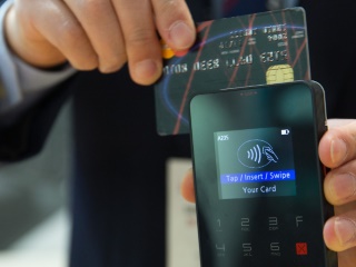 NITI Aayog Panel Says Digital Payments Can Be Boosted With a Level Playing Field