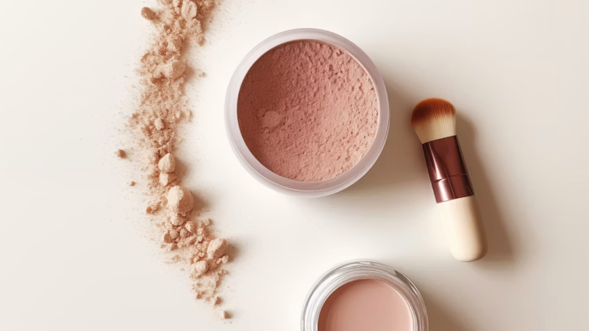 Which Is Better, Translucent Powder or Banana Powder?