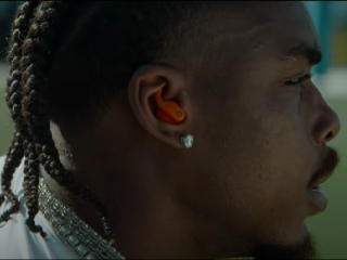 Apple Powerbeats Fit Earbuds Teased With Familiar Design Ahead of Fall 2025 Launch