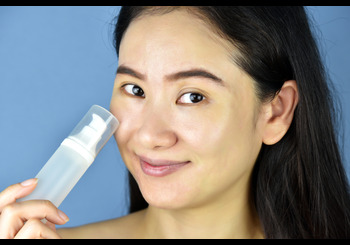 Best Primers For Oily Skin That Actually Control Shine